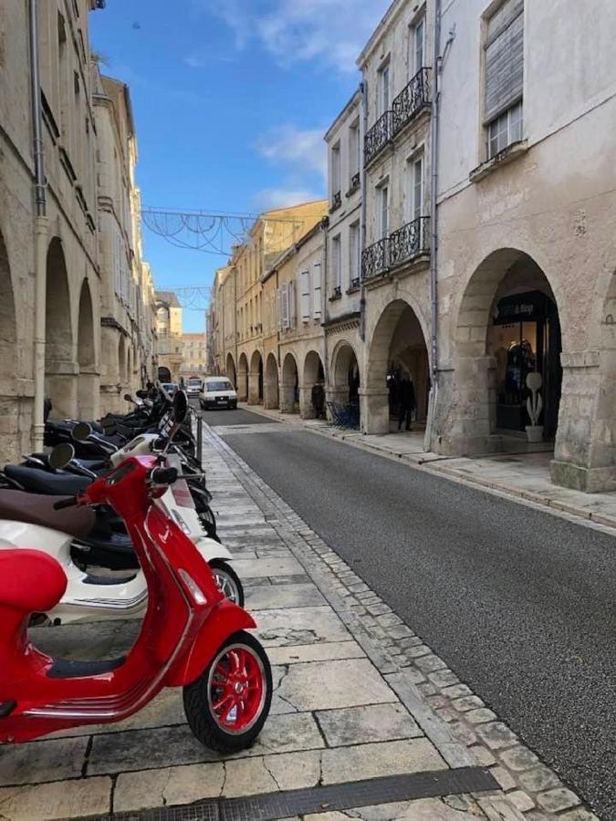 Appartement T2 Lumineux Et Cosy Au Calme Proche Du Centre Avec Tv Et Wifi La Rochelle  Bagian luar foto